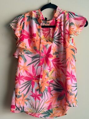 Jessica Simpson Vibrant Pink Floral Ruffle Sleeve Blouse EUC